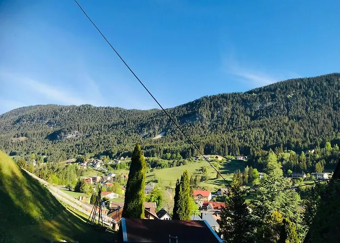 Haus Lahner בית נופש *